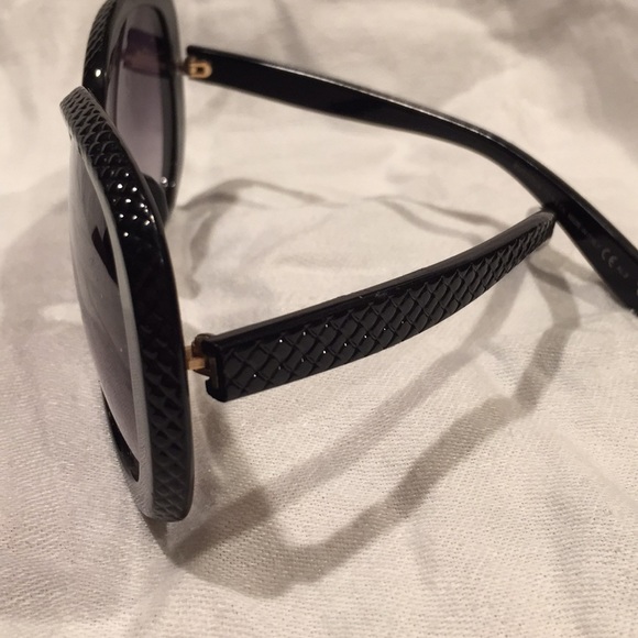 Bottega Veneta Sunglasses made in Italy black